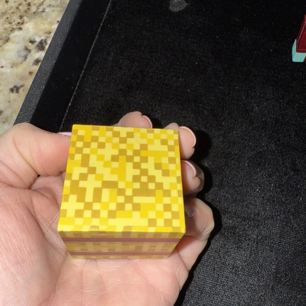 N/A these pieces